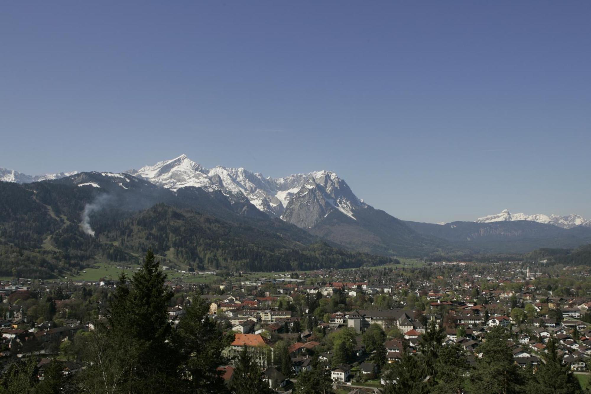 Landkomforthotel Panorama & Restaurant Bella Vista 加爾米施-帕滕基興 外观 照片