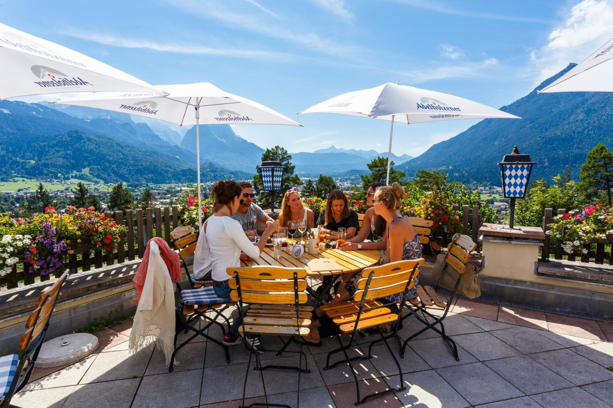 Landkomforthotel Panorama & Restaurant Bella Vista 加爾米施-帕滕基興 外观 照片