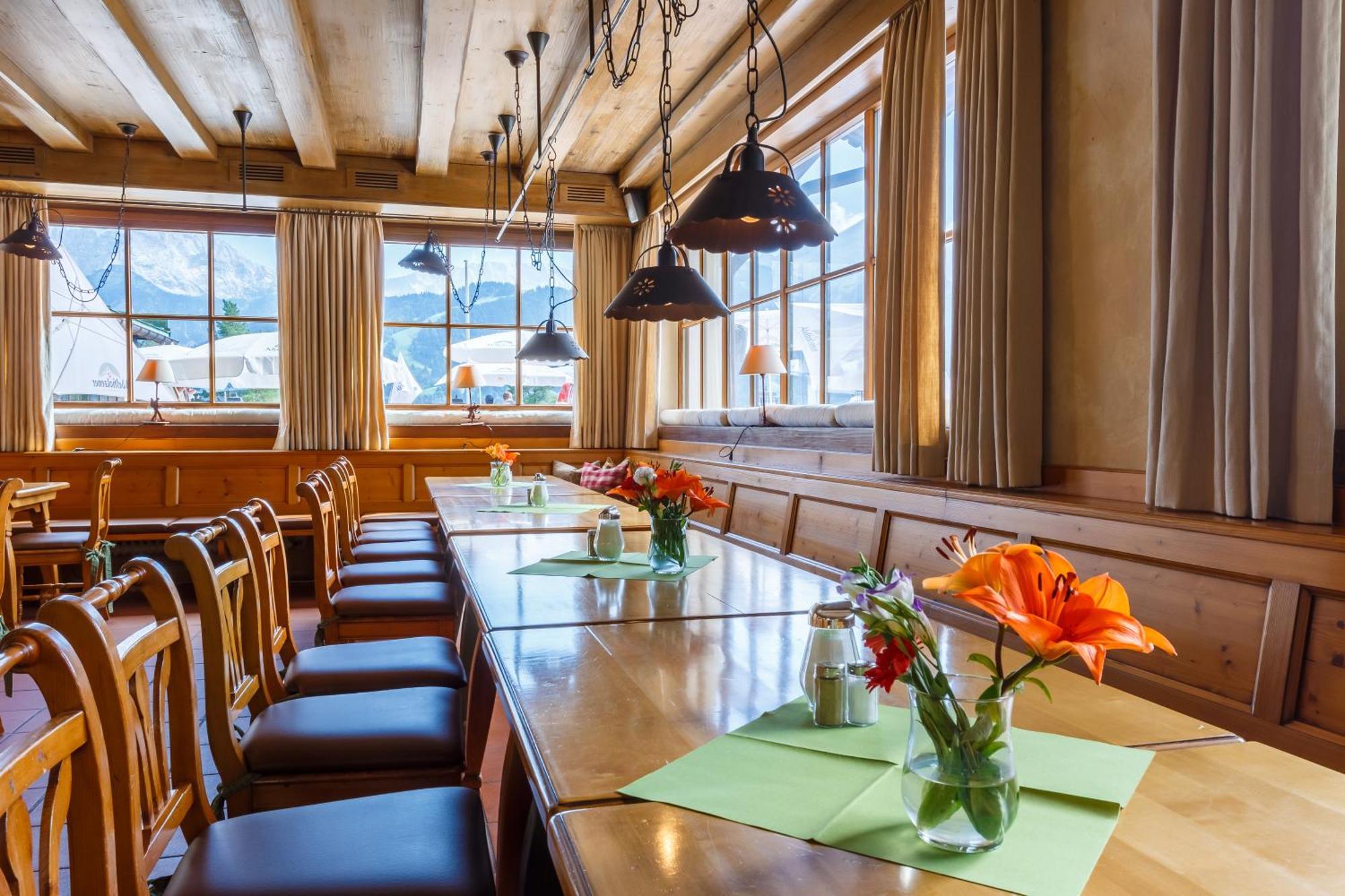 Landkomforthotel Panorama & Restaurant Bella Vista 加爾米施-帕滕基興 外观 照片