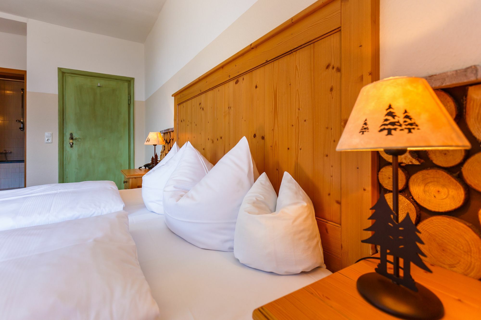Landkomforthotel Panorama & Restaurant Bella Vista 加爾米施-帕滕基興 外观 照片